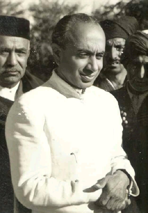 iali_solangi's tweet photo. G.M Syed was not only a writer, a historian or a politician, but he was the history himself, and he was the beginning of national consciousness as well. 

#HBDSainGMSyed ❤ https://t.co/qMogQ0ZBFB