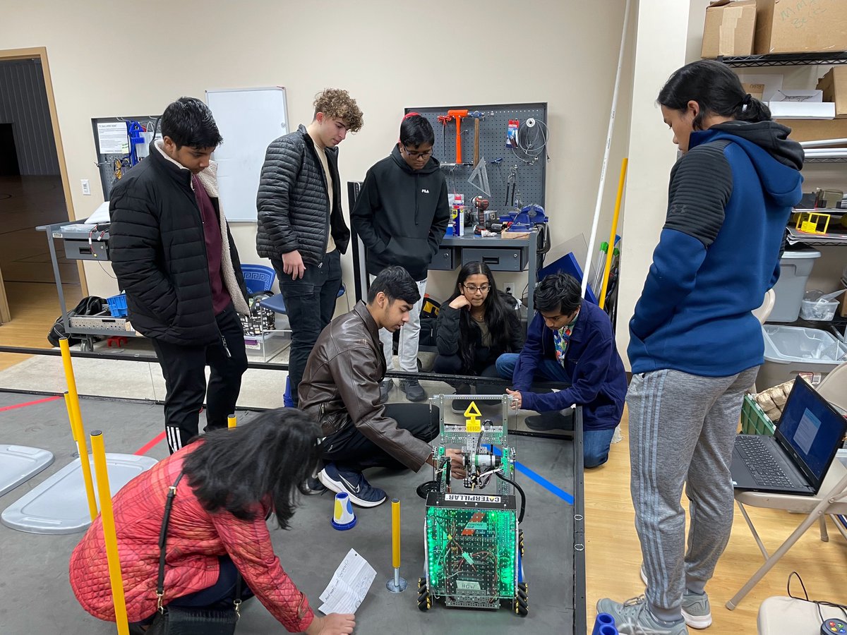 HowRobotics's tweet image. Say hello to Fast But Not Furious 21592, a rookie team in our league. They dropped by this morning to run a new idea for their robot by our team. We first met them during our pre-season workshop at Ignite Peoria and they’ve certainly come a long way in their first season!