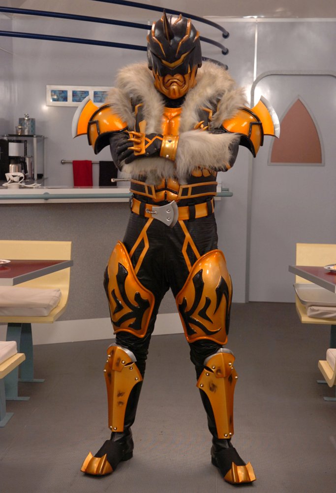 仮面ライダー電王アックスフォーム 登場作品:仮面ライダー電王 変身