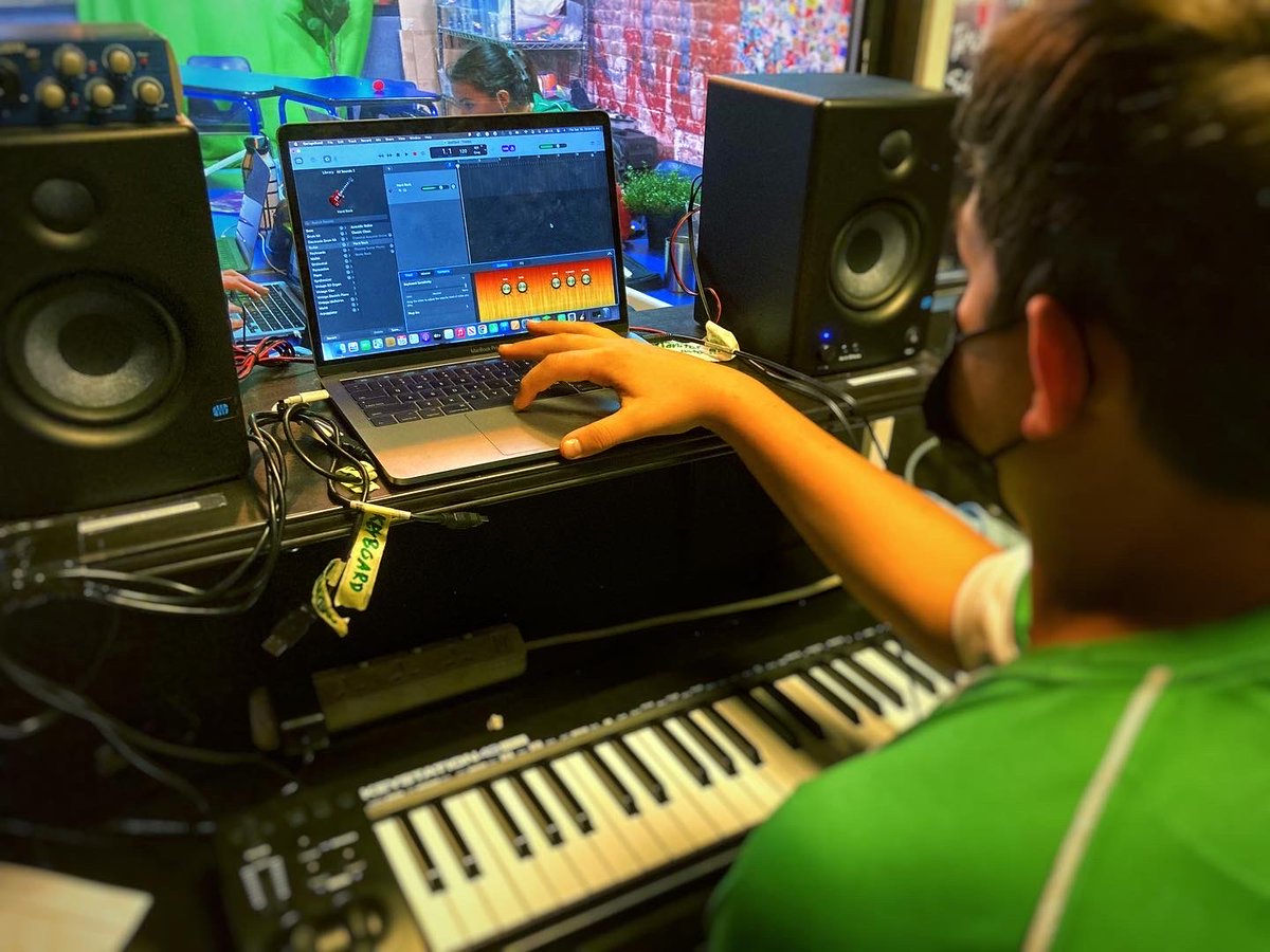 Brad Flickinger tweet media