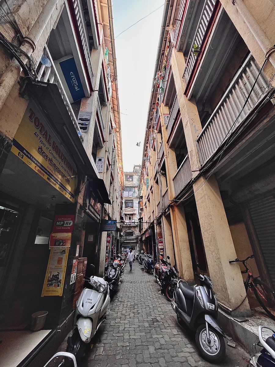 NOBELSID3 tweet media