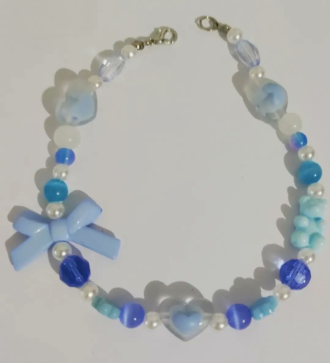 kirochive_'s tweet photo. ✮ new jeans themed necklace
₱ 100.00 ( 13 Inches ) 
- gogo xpress and or lalamove
( my shopee is having difficulties )
- I ship within the Philippines only ! 

✮ reply or dm to claim 
- please check your measurements before claiming
- will be adding extra extension https://t.co/jWIW43TPcB