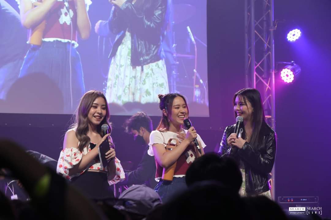 for_orntarwaan's tweet photo. [ #OpenHouseConcertNo3 ] 

✨ ภาพบรรยากาศ OPEN HOUSE CONCERT NO.3 เมื่อวันเสาร์ที่ 14 มกราคม 2566 ที่ผ่านมา @ SEARCH STUDIO รามคำแหง 81  

 FirstMC OrnTarwaan 💙🧡

: https://t.co/rtDtyZGV7r

#Ornoung #IsTarwaan 
#MoveORN #TarwaanIsarapa
#SEARCHGROUP #SEARCHSTUDIO https://t.co/x48lu7M8fL