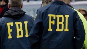 Watu wa kusini wana msemo wa “Mbwanda kala mbwanda” wakimaanisha mbwa kala mbwa. 

Ndivyo ambavyo ninaweza kuliita tukio hili.
 
UZI👇

KIFO MBELE YA FBI