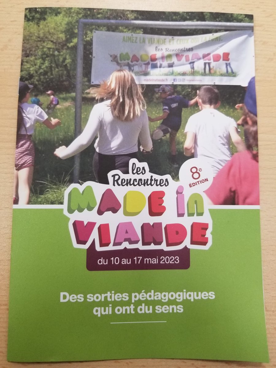 FBB_PorteParole's tweet image. Pour contrer les préoccupations environnementales et éthiques des plus jeunes, le lobby #MadeInViande (@Interbev_fr ; @inaporc) investit les écoles afin de formater les futurs consommateurs. En revanche, sensibiliser les élèves sur l'enfer des élevages intensifs n'est pas permis.