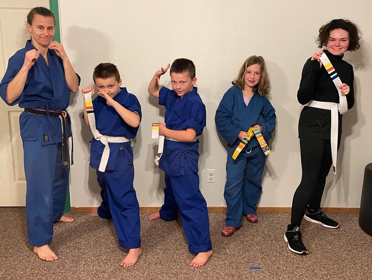 GMA_Stef's tweet photo. These were our December superstars, who did not level up during winter camp. I will post the winter camps later as there also has been quite a bit of progress. Congratulations to everyone! #shermansdalepa #martialarts #karare #kickboxing #selfdefense https://t.co/YWOKaRy722