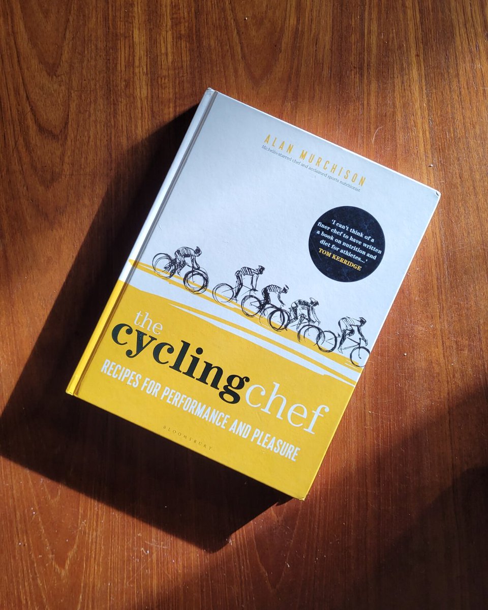 Pedalcover's tweet image. Who says eating healthy has to be boring?! @AlanMurchison‘s cassoulet I had last night was an absolute banger! 

#PedalCover #performancechef #sportsnutrition #athletefood #fuelyourbody #fuelyourbodyright #healthyrecipe #cycling #roadcycling #TT #Tri #Triathlon #thecyclingchef