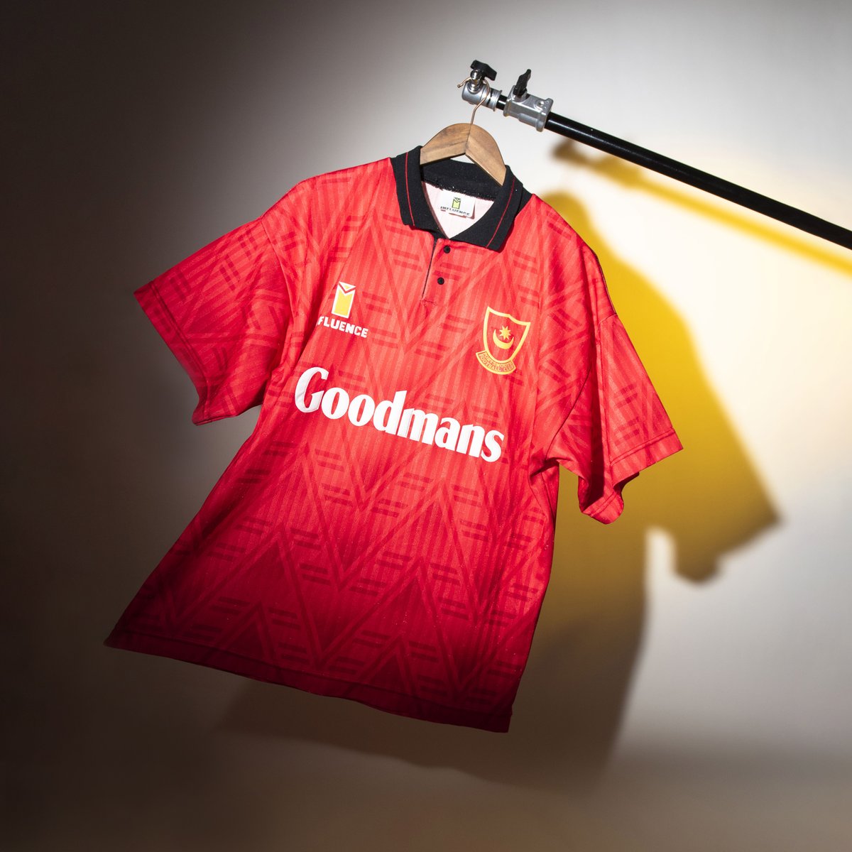 Classic Football Shirts tweet media