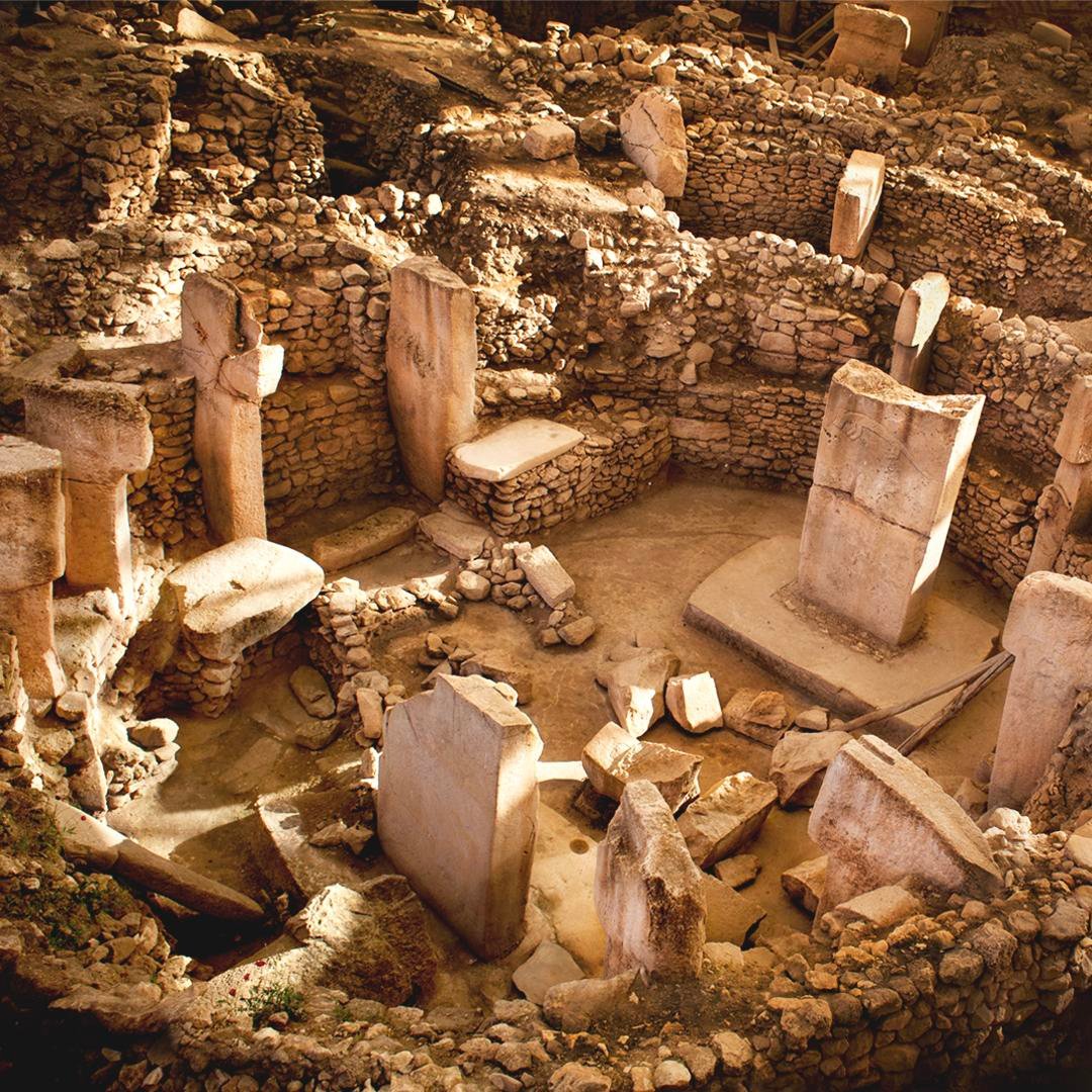 Whc unesco org. Гёбекли-Тепе Шанлыурфа. Гебекли Тепе руки. Göbeklitepe-sanlurga. Намазга Тепе керамика.