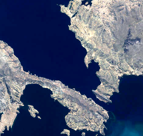 ESA_EarthOnline's tweet photo. #RapidEye over #LakeTiticaca, 2015.
Vast freshwater #lake in the #Andes' #Puna on #Bolivia-#Peru border, #Titicaca is the world's highest navigable lake at 3812 m, and #SouthAmerica's largest.
Processed by #EOHelp, 2023 #TPMprogramme
See #ESA collections: https://t.co/fbKGdj3lXJ https://t.co/bbxcLRC5vI
