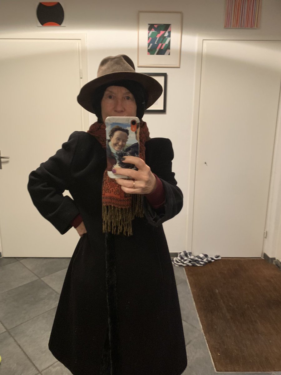 Niet normaal! Wat een regen! Op weg naar de Statencommissie gisteren: ontwikkeling van het Stationsgebied Haarlemmermeer, gesprek met de provinciale Bouwambassadeur, de Woonagenda en behoud sociale woningen #pvdanh #pnh