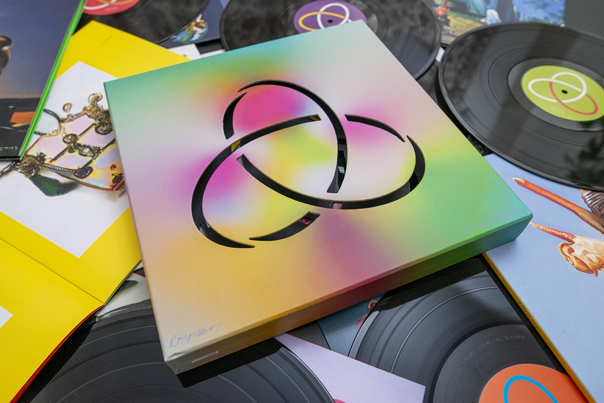 KeyProduction's tweet photo. Röyksopp’s 2022 triple album ‘Profound Mysteries’ in a psychedelic three-part limited-run bespoke set.
#vinyl #vinylcommunity #vinylcollection #vinylrecords #KEYproduction #Röyksopp #electronicmusic #profoundmysteries #limitededition #norwegianmusic https://t.co/AKckxfXuWl