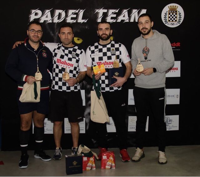 Terminado o grande e emocionante torneio Boavista Mahou, é hora de começar a publicar as fotografias das duplas finalistas. Em M5 os grandes vencedores foram Jorge Gomes e Paulo Fernandes. A dupla adversária era composta por Paulo Veiga e João Pinho. Parabéns.
<a href="/boavistaoficial/">Boavista FC</a>