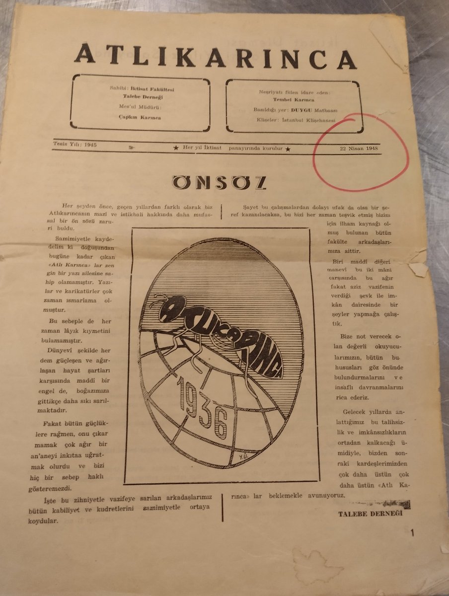 zekiusta11's tweet photo. 1948 yılı ilk baskı hürriyet gazetesi ve atlı karınca dergisi https://t.co/0a1V7DVpY8