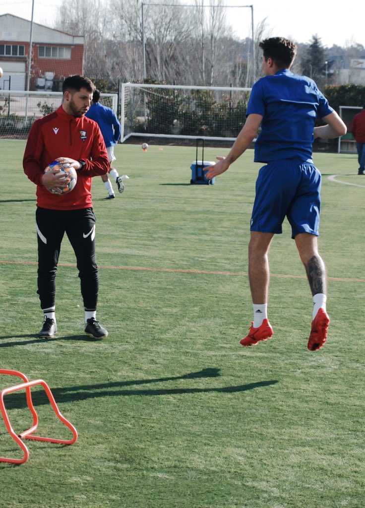 alexpey_trainer's tweet photo. Enjoying the process w/ @GerardDelRo1 https://t.co/g0NotOwLjF