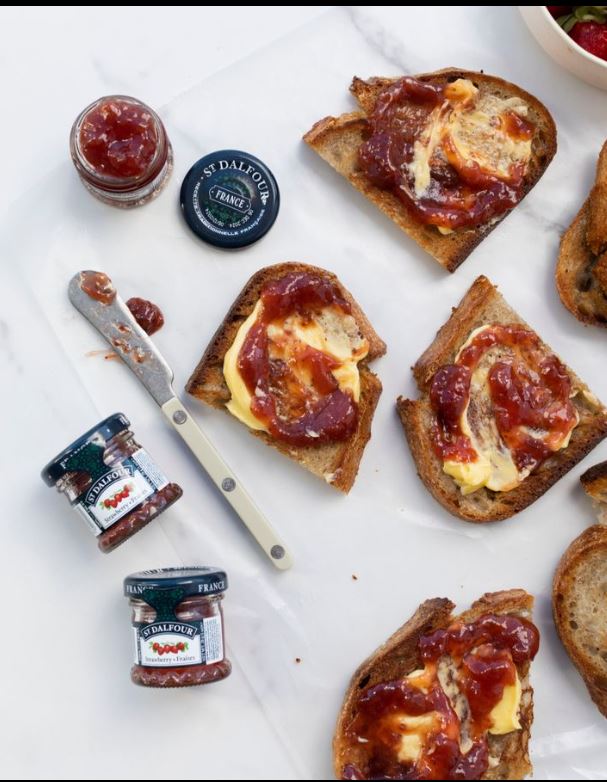 Looking for new topping ideas to put on your toast? Revamp your breakfast (or lunch) and add #StDalfour Strawberry  to any toast combinations! ​​​​​​​​​
​​​​​​​​
​What’s your favourite toast pairing?  👇