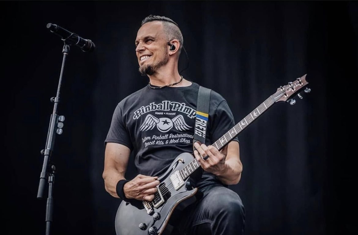 Happy Tremonti Tuesday!!!

Enjoy your day!!

Photo credits to owner

#tremonti #marktremonti