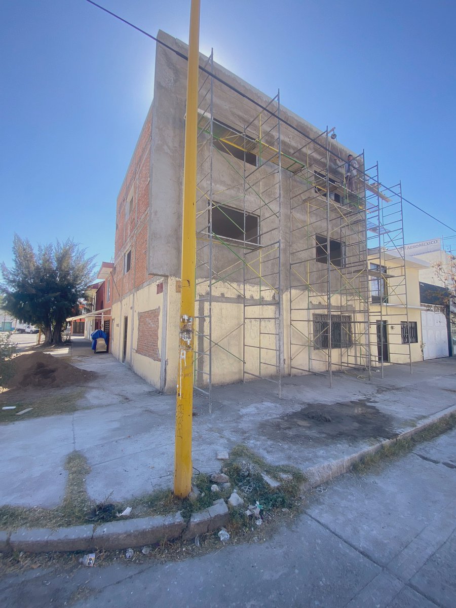 ArqNoventa's tweet photo. Departamentos GMZ-22

En construcción. También pasamos por la foto. https://t.co/potIJ0X9px