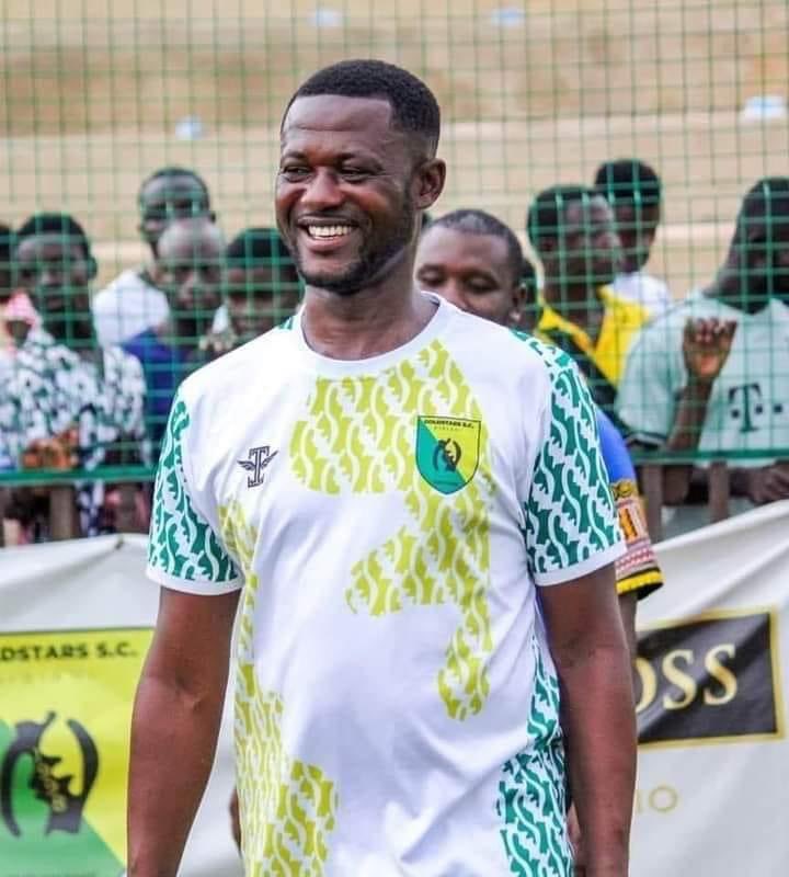 OyerepaSports's tweet photo. “As a CEO,I hardly talk about a referee after a game,you shift blames when you do that.The two penalties were all clear penalties.

Kotoko is too big a club to talk about a referee’s issue after a game.”-Kwasi Adu(Goldstars CEO) on controversial penalty awarded Goldstars https://t.co/hVY1wjsCK2