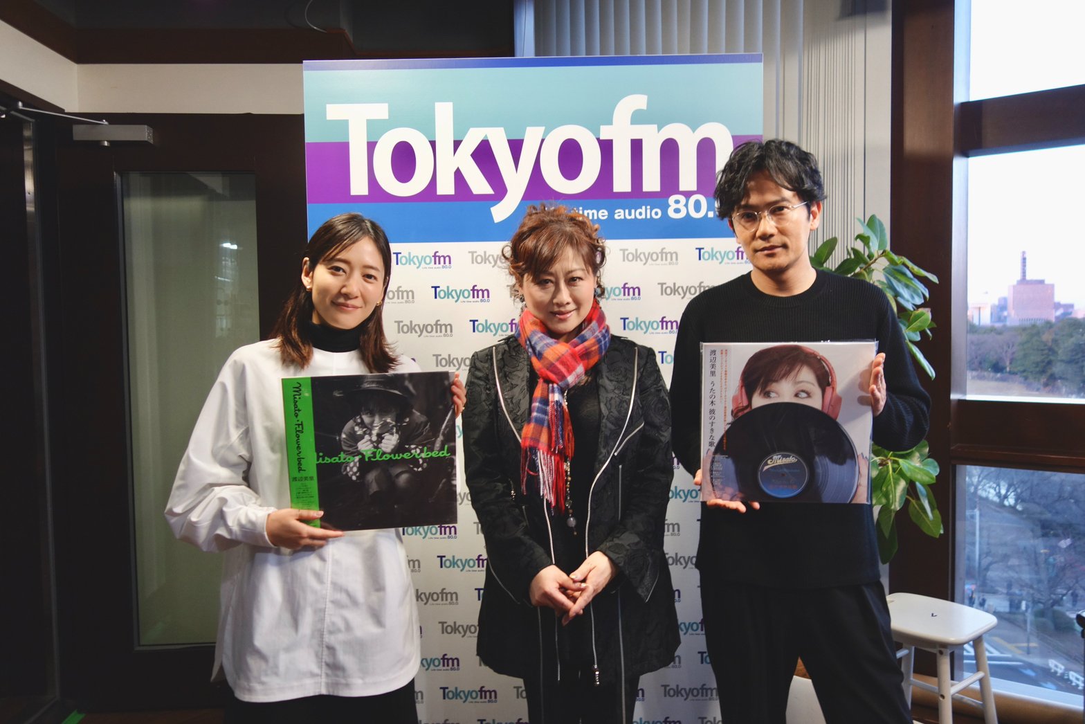 FmqI4g5agAE8Mb4?format=jpg&name=orig