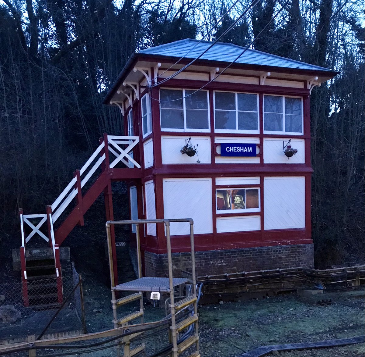 Chesham’s signal box in its handsome livery on a very frosty morning. #chesham #signalbox #metropolitanline