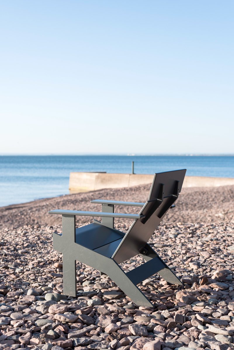 When its cold outside but the sea air is calling you! Did you know the Lollygagger lounge chair by @lolldesigns has an integrated bottle opener hidden under the right arm just in case you get thirsty but don’t want to get up. Just one of the many reasons why we love it.