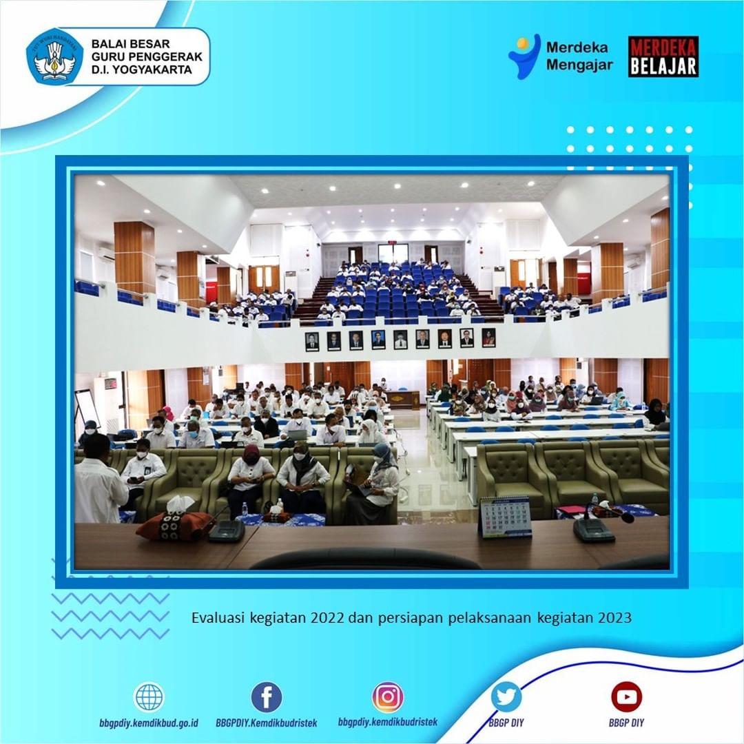 bbgtkdiy's tweet photo. Senin (16/1), #BBGP DIY menyelenggarakan Evaluasi Kegiatan 2022 dan Persiapan Pelaksanaan Kegiatan 2023 yang diikuti oleh seluruh pegawai. Kegiatan ini dipandu langsung oleh Kepala Bagian Umum, Hari Suryanto, https://t.co/VvAxbIKWF3.
#BBGPDIY https://t.co/G7B5y27EA6