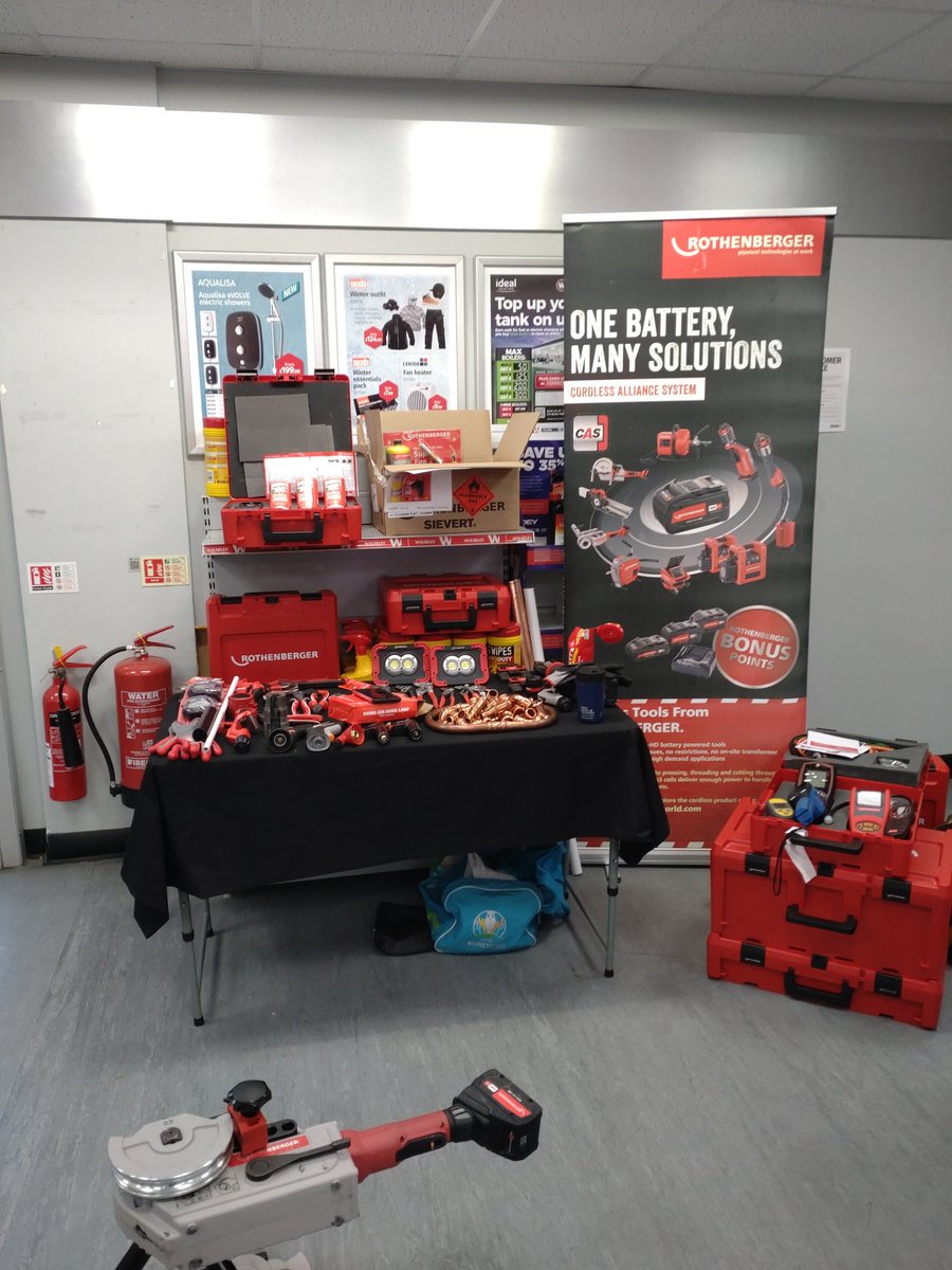 psunderland7117's tweet photo. Why not drop in to @WolseleyUK for a friendly welcome plus get advice on all of @RothenbergerUk tooling solutions. #redtoolsrule #cuttingedge https://t.co/tslFZGfgri