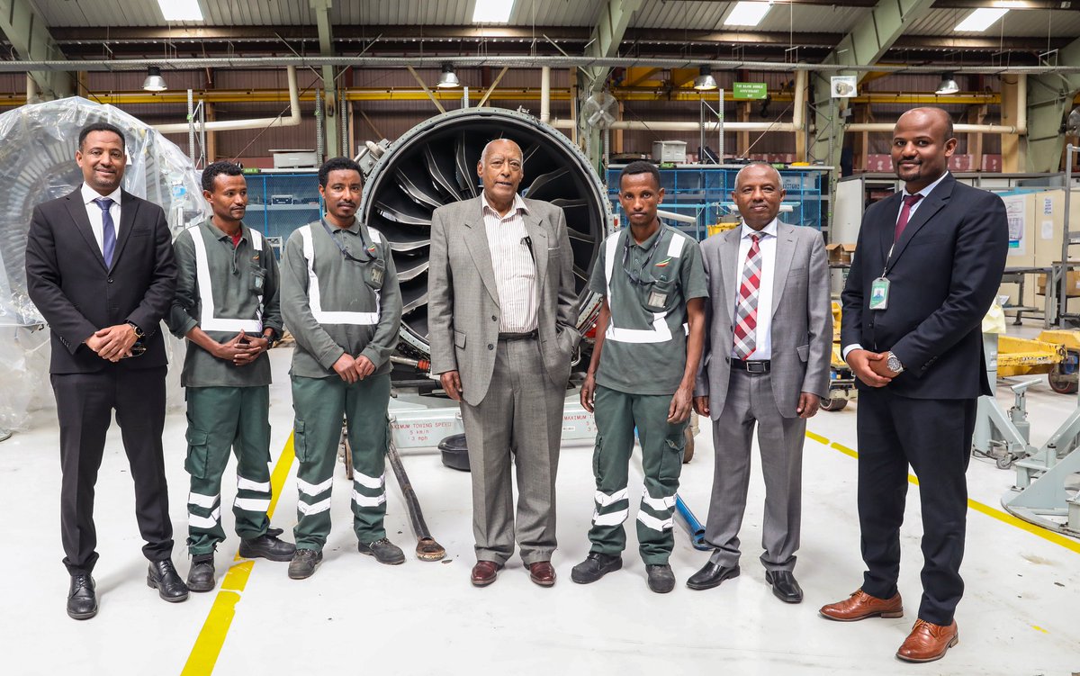 flyethiopian's tweet image. We’re glad to welcome to our HQ the first Ethiopian CEO of ET, Col. Simret Medhane who led the Airline about half a century ago, from 1971-75. Col. Simret was hosted by former CEO and current ET Management Board Chairman, Mr Girma Wake, and the current CEO Mr Mesfin Tasew.