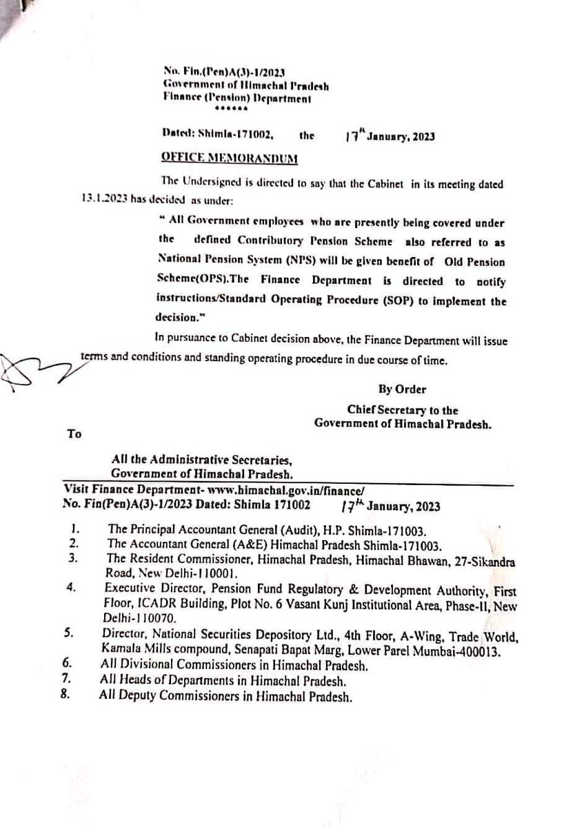 मागास आणि आर्थिक क्षमतेने कमी  असलेल्या हिमाचल मध्ये हे होऊ शकते....
तर मग पुरोगामी आर्थिक दृष्ट्या संपन्न  समजल्या जाणाऱ्या महाराष्ट्रात कधी होणार..???
 <a href="/Dev_Fadnavis/">Devendra Fadnavis</a> @CM_G_news_ <a href="/NANA_PATOLE/">Nana Patole</a> <a href="/abpmajhatv/">ABP माझा</a> <a href="/lokmat/">Lokmat</a> <a href="/TV9Marathi/">TV9 Marathi</a> <a href="/zee24taasnews/">ZEE २४ तास</a>