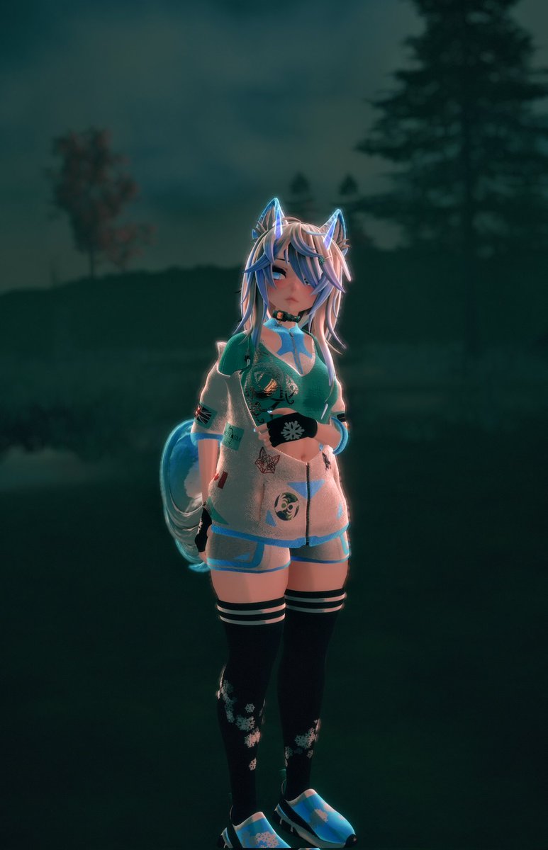Fenrir_vrc's tweet photo. The beauty of sunrise is just upon the horizon, come and follow it with me~

#VRChat #VRC #VR https://t.co/2fpxHdvfBq