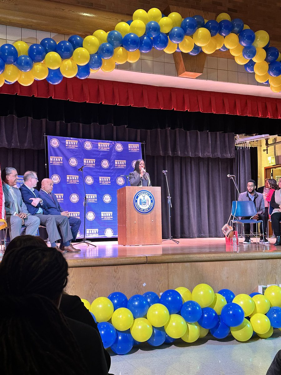 BPGibson2025's tweet photo. Three Borough Presidents joined in the Celebration of the Inauguration of our Assemblymember of #District72, including Uptown Manhattan & Marble Hill! Congratulations @MannyDeLosSanto. We are proud of you and stand ready to work with you! All the best in the People’s House! #BX https://t.co/ZxauOymydK