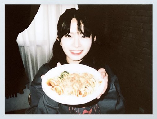 kotoneupdates's tweet photo. [📸] 230117 kamimoto kotone on cosmo's whats up in the haus https://t.co/SEZ1896w7B