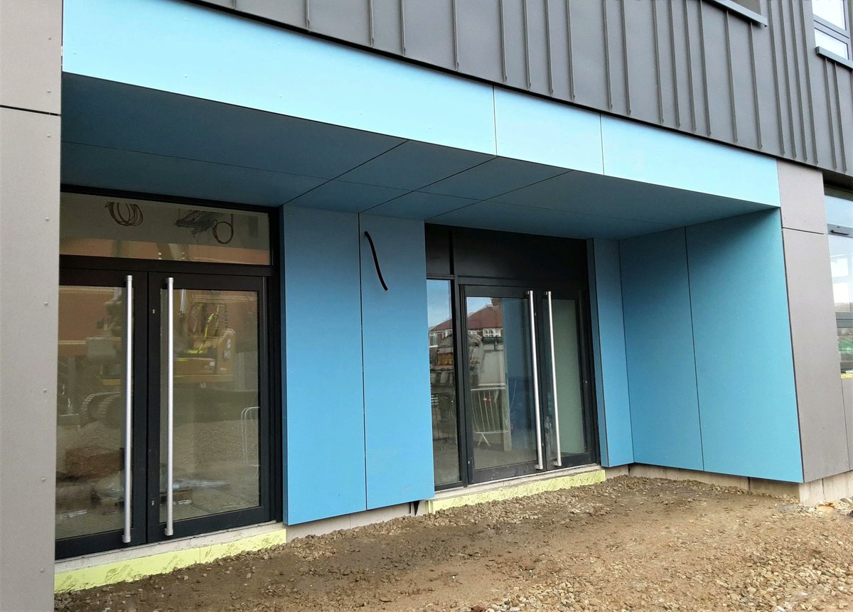LongworthFacade's tweet image. Our operatives have installed face fix Equitone Pictura rainscreen panels in a PG442 Sky Blue finish to the surrounding walls and soffit, which is part of the overall cladding package we are carrying out for @WatesGroup at Lytham School

#lytham #skyblue #equitone
