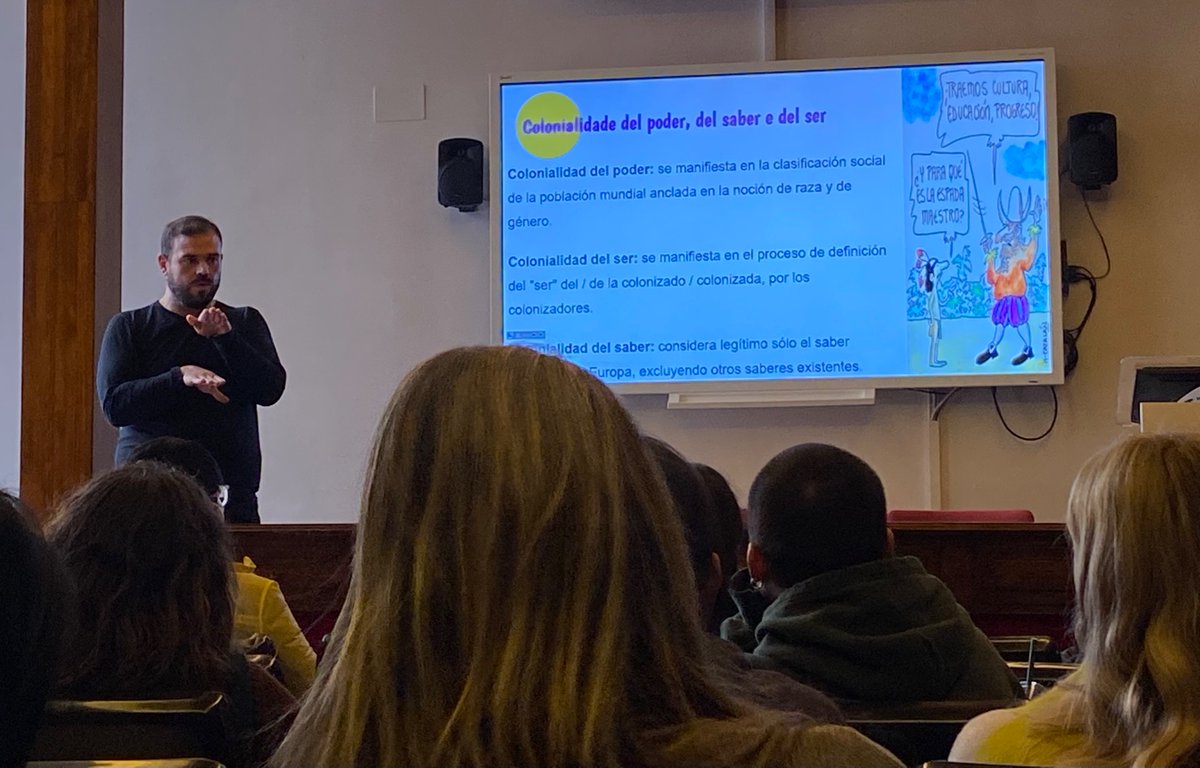 NebrijaLenguas's tweet photo. Marcio Millani habla sobre colonialismo y colonialidades en @Nebrija #twitterele #masterele https://t.co/Pav6lpPNKh