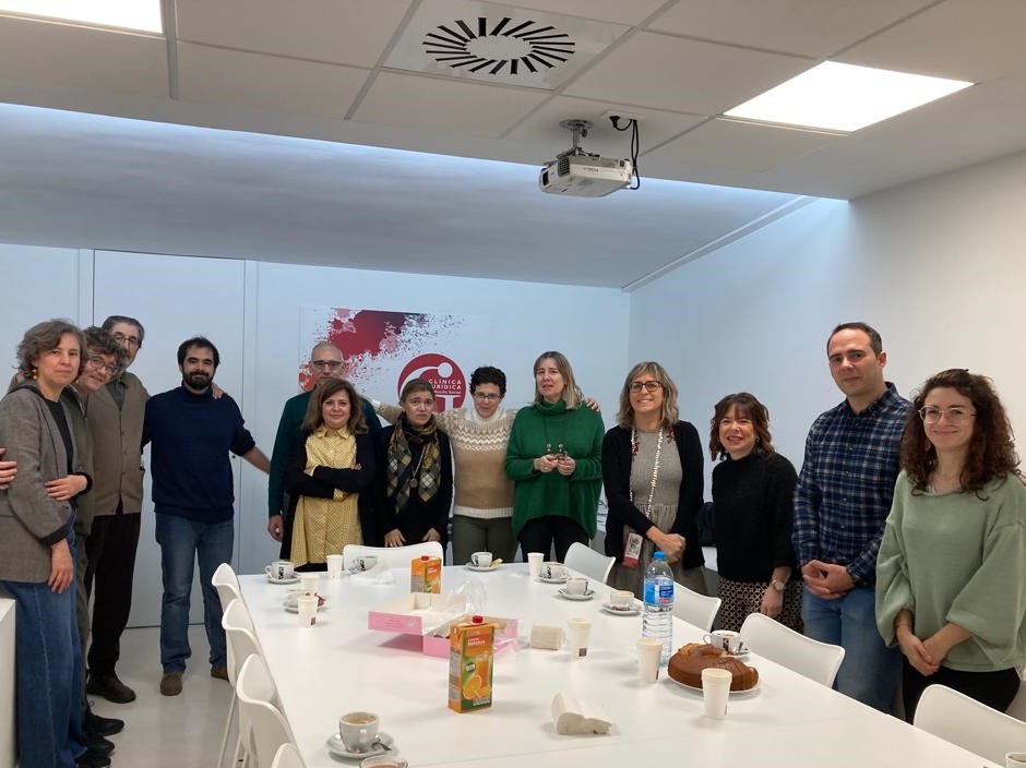 Compartiendo propósitos y proyectos para comenzar nuestro séptimo año de vida. No está mal <a href="/ndelalamo/">Nuria del Alamo #CeaseFireNow#stopthegenocide</a> <a href="/redCjuridicas/">Red de Clínicas Jurídicas</a>