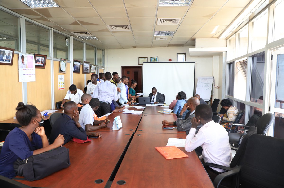 HESFSUG's tweet photo. #Happening: Hundreds of Loanees are clearing their Student Loan #Repayments as others are scheduling their payments.
Contact us for your #RepaymentSchedule or #clearances
@Educ_SportsUg @GCICUganda @UgandaMediaCent
#StudentLoans2023 #EmpoweringDreams https://t.co/GfHioI7qtF