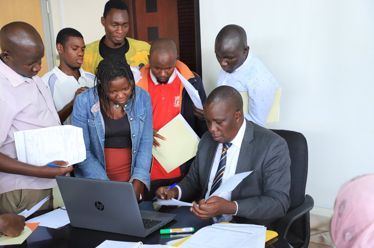 HESFSUG's tweet photo. #Happening: Hundreds of Loanees are clearing their Student Loan #Repayments as others are scheduling their payments.
Contact us for your #RepaymentSchedule or #clearances
@Educ_SportsUg @GCICUganda @UgandaMediaCent
#StudentLoans2023 #EmpoweringDreams https://t.co/GfHioI7qtF