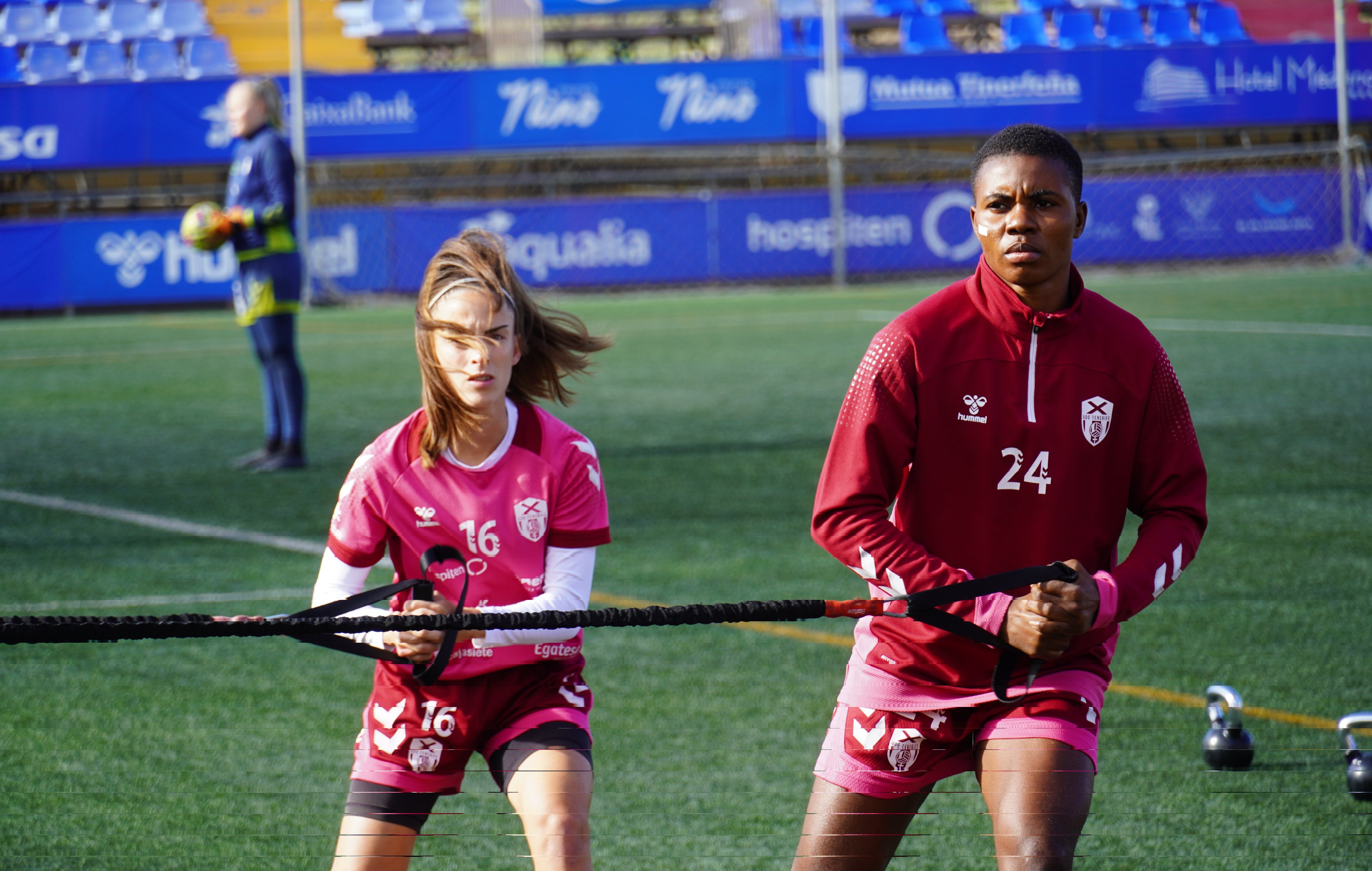 Gift Monday (GiftMonday21) / Twitter