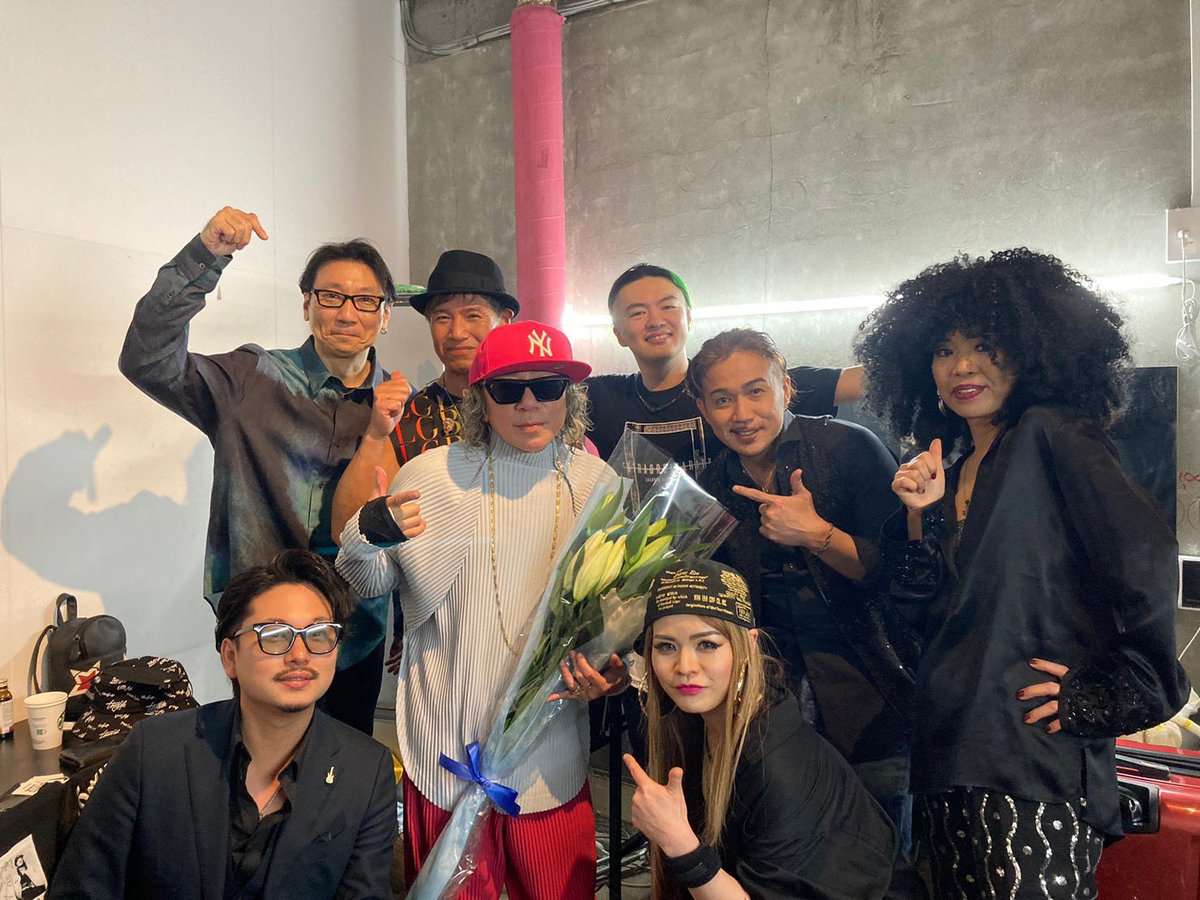 Saigo_info's tweet photo. 🌟お知らせ🌟

『〜Saigo presents〜Contact ZERO』の
アーカイブ視聴期間が

>> 1/22 23:59まで <<
延長となりました✨👏

【今からの購入】も大歓迎🌈

みなさんと作り上げた最高の空間、
ぜひ最後までお楽しみください♪

🎫 https://t.co/ojoMPzs0Ie
　
staff

#mcAT
#ken
#星野裕矢
#saigo https://t.co/cN62chwAv1