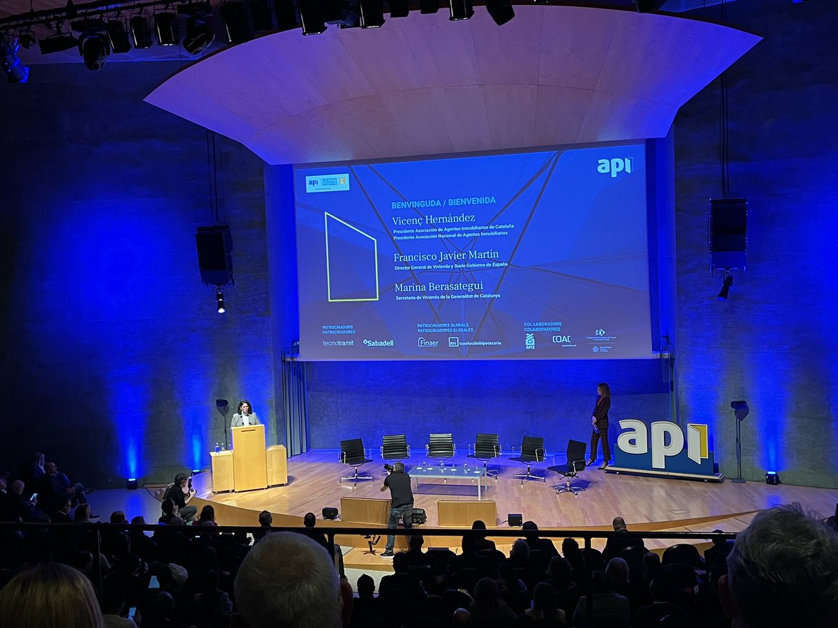 Cluster de Servicios Inmobiliarios (@csimcluster) on Twitter photo Avui assistim a la #VIIITribunaimmoscopia per conèixer les tendències d’inversió del sector immobiliari i les claus que mouran el mercat en el futur proper. Innovació i collaboració seran eixos per treballar plegats <a href="/apicatalunya/">API Catalunya</a> <a href="/mberasateguic/">Marina Berasategui Canals</a> Avui assistim a la #VIIITribunaimmoscopia per conèixer les tendències d’inversió del sector immobiliari i les claus que mouran el mercat en el futur proper. Innovació i collaboració seran eixos per treballar plegats <a href="/apicatalunya/">API Catalunya</a> <a href="/mberasateguic/">Marina Berasategui Canals</a>