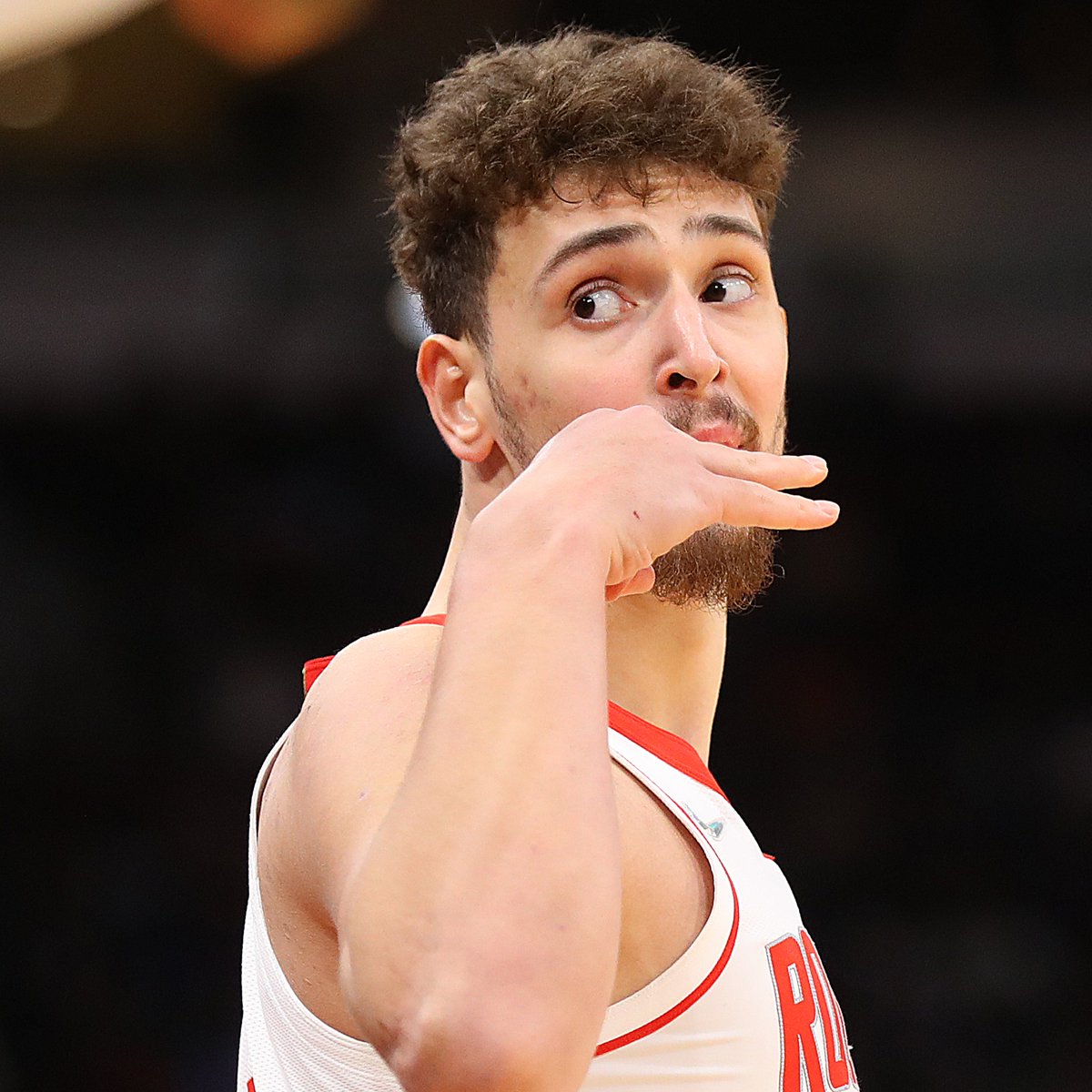 ⭐️ Alperen Şengün, NBA tarihinde bir maçta +30 sayı, +10 ribaund, +5 asist yapan en genç oyuncu unvanını Shaquille O'Neal'ın elinden aldı.