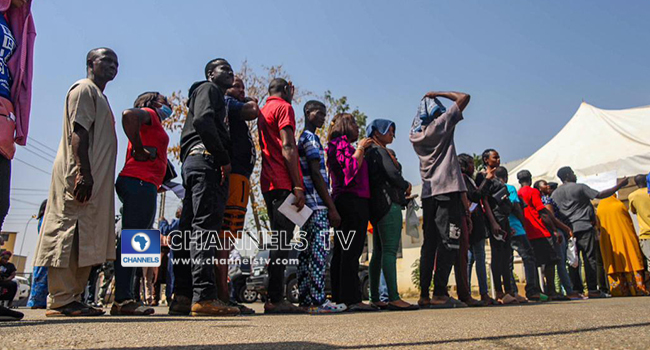 channelstv's tweet photo. Nigerians Flock To Get PVCs As 2023 Election Looms
https://t.co/JcVWt6Kafm https://t.co/IG38uUlShX