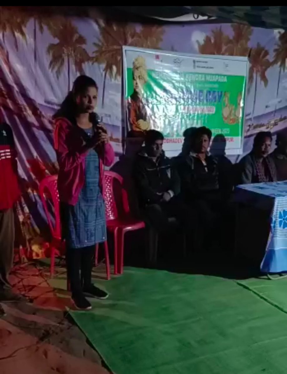 NNuapada's tweet photo. Celebration of cultural day as part of Celebration of National Youth Day and Week 2023, organised by Buddhadeb Youth Maas Club.Rajpur Boden Block and supported by @NNuapada   
#NationalYouthWeek
@YASMinistry @Nyksindia @NYKS_Odisha @ianuragthakur @thakur_asis https://t.co/CNOh2U2f2Y