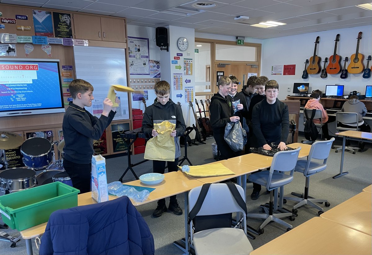 LevenmouthAc's tweet photo. Some fantastic creativity being shown in the S3 Music Technology class! The pupils are currently experimenting with different materials to make sounds for their new Foley projects! Well done all! π ποΈποΈ#LevAcMus https://t.co/DfurrW2gno