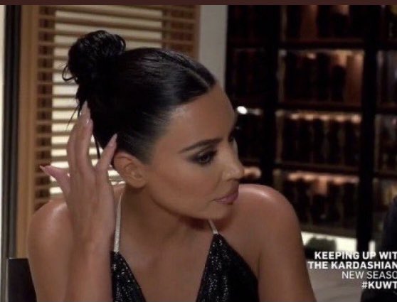 ten_1996x's tweet photo. Watching Damien continuously tell Jess he loves her and her not saying it back… I’m actually cringing #TheBachelorsAU https://t.co/gPqWaamt81