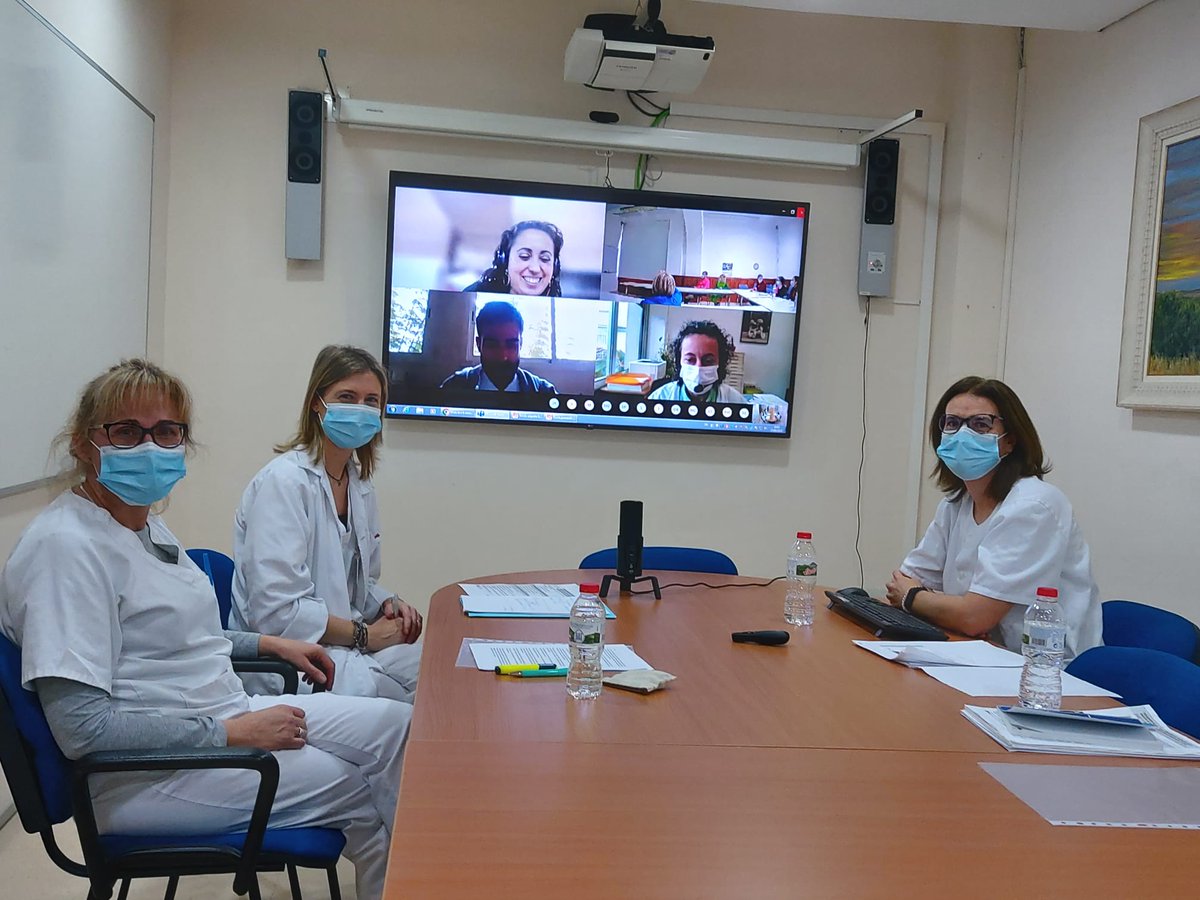 Primera sessió Jornada formativa de prevenció de caigudes i noves fractures impartida per professionals #HSSF #Tarragona als professionals de l'àmbit residencial de l'Alt Camp i Conca de Barberà #Sociosanitari #prevenció #autonomia #qualitatdevida <a href="/salutcat/">Salut</a>