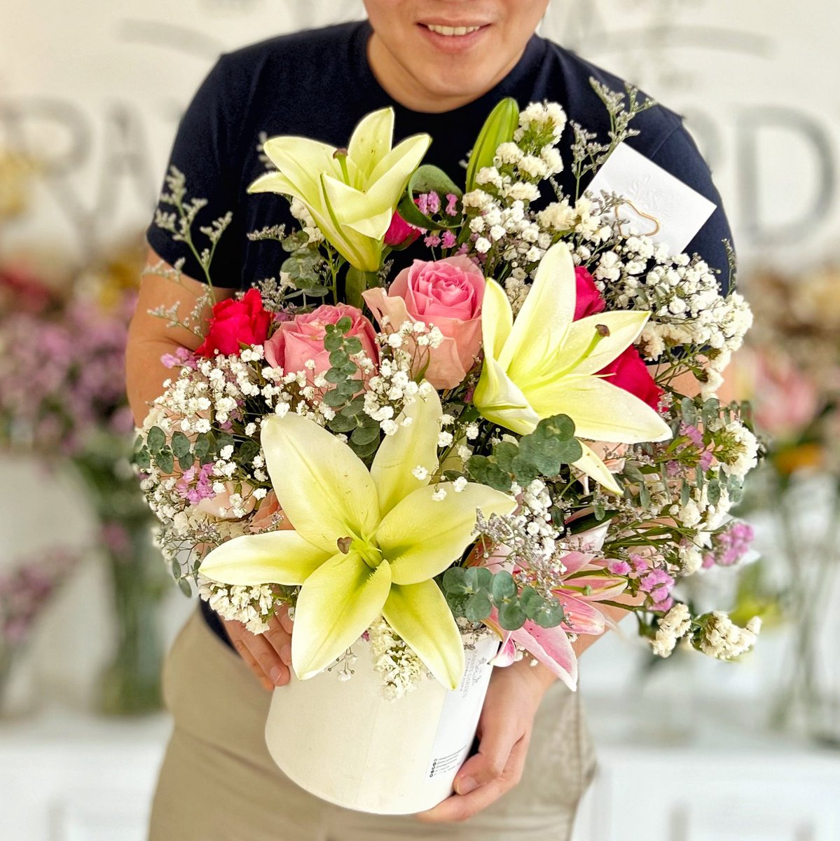 kebsoriano's tweet photo. The kind of flowers we arrange is superb! Guaranteed ✨🎉💕🌹🌷 https://t.co/9FXEta8Bal