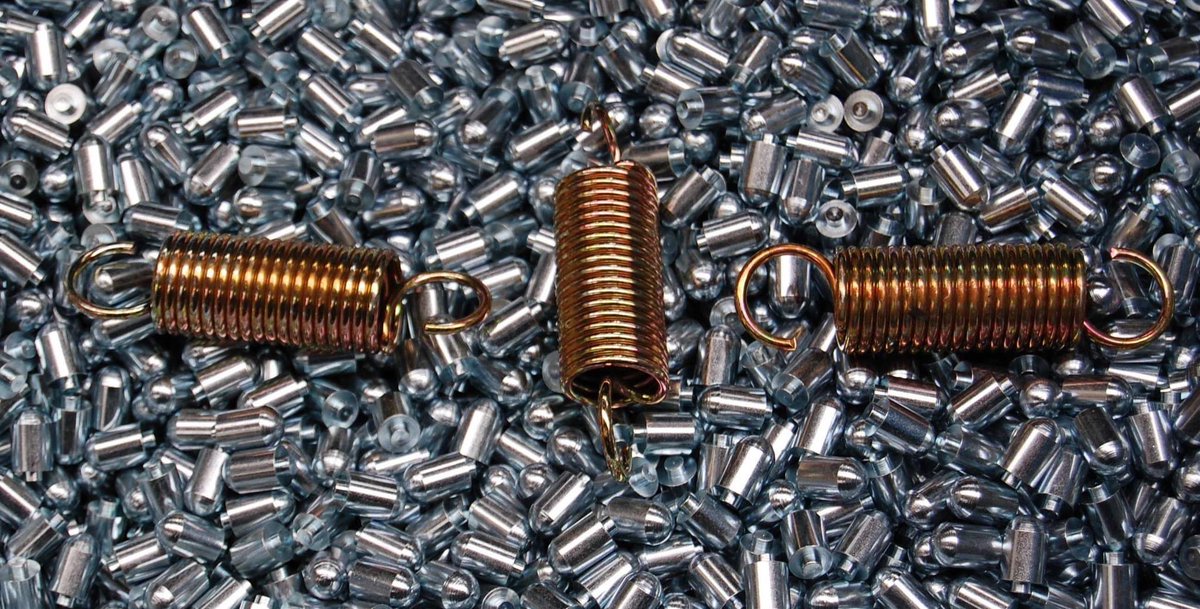 springnational1's tweet image. Can you feel the Tension ? we can manufacture tension springs to your specification or help you with your design and provide pre production samples. #Springs #TensionSpring #Britishmade