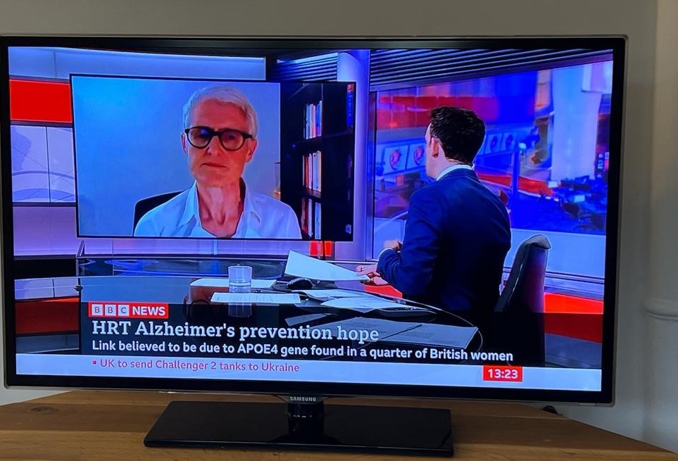 Norwich Institute of Healthy Ageing (NIHA) at UEA (@niha_norwich) on Twitter photo NIHA Director <a href="/ProfAMMinihane/">Prof Anne M Minihane</a> being interviewed by the BBC News channel on NIHAs latest publication on HRT and dementia risk in women.
Authors:
Dr Rasha Saleh
Prof Michael Hornberger
Prof Craig Ritchie
Prof Anne-Marie Minihane NIHA Director <a href="/ProfAMMinihane/">Prof Anne M Minihane</a> being interviewed by the BBC News channel on NIHAs latest publication on HRT and dementia risk in women.
Authors:
Dr Rasha Saleh
Prof Michael Hornberger
Prof Craig Ritchie
Prof Anne-Marie Minihane